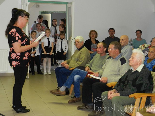 Az időseket köszöntötték 07